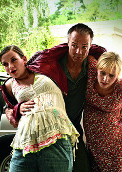 普通妈妈封面图